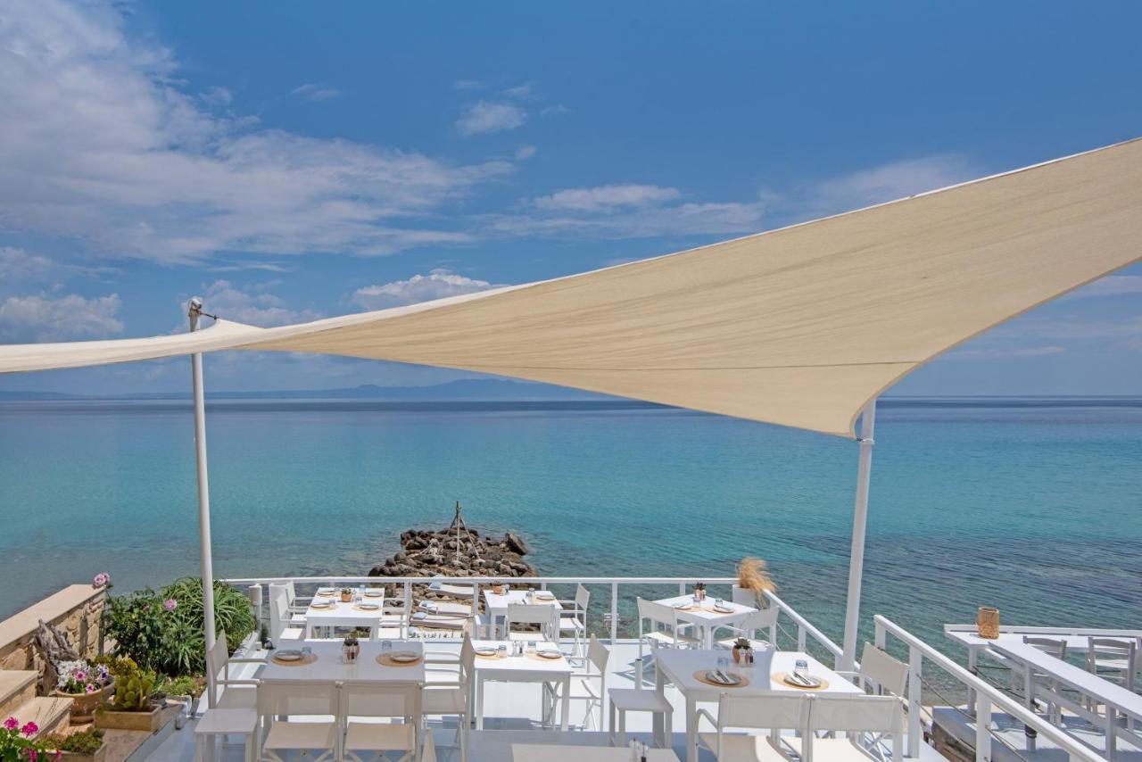 White Suites Resort Afytos Exterior photo